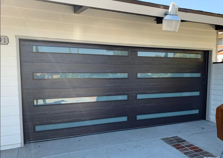 Professional garage door repair services in Jupiter, FL, ensuring reliable and efficient solutions for residential and commercial properties.